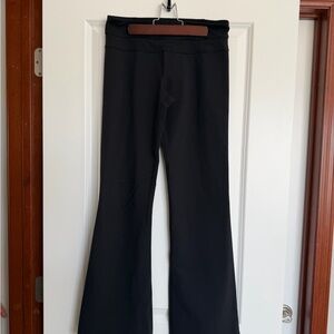 Women’s Lululemon Black Flare Yoga Pants